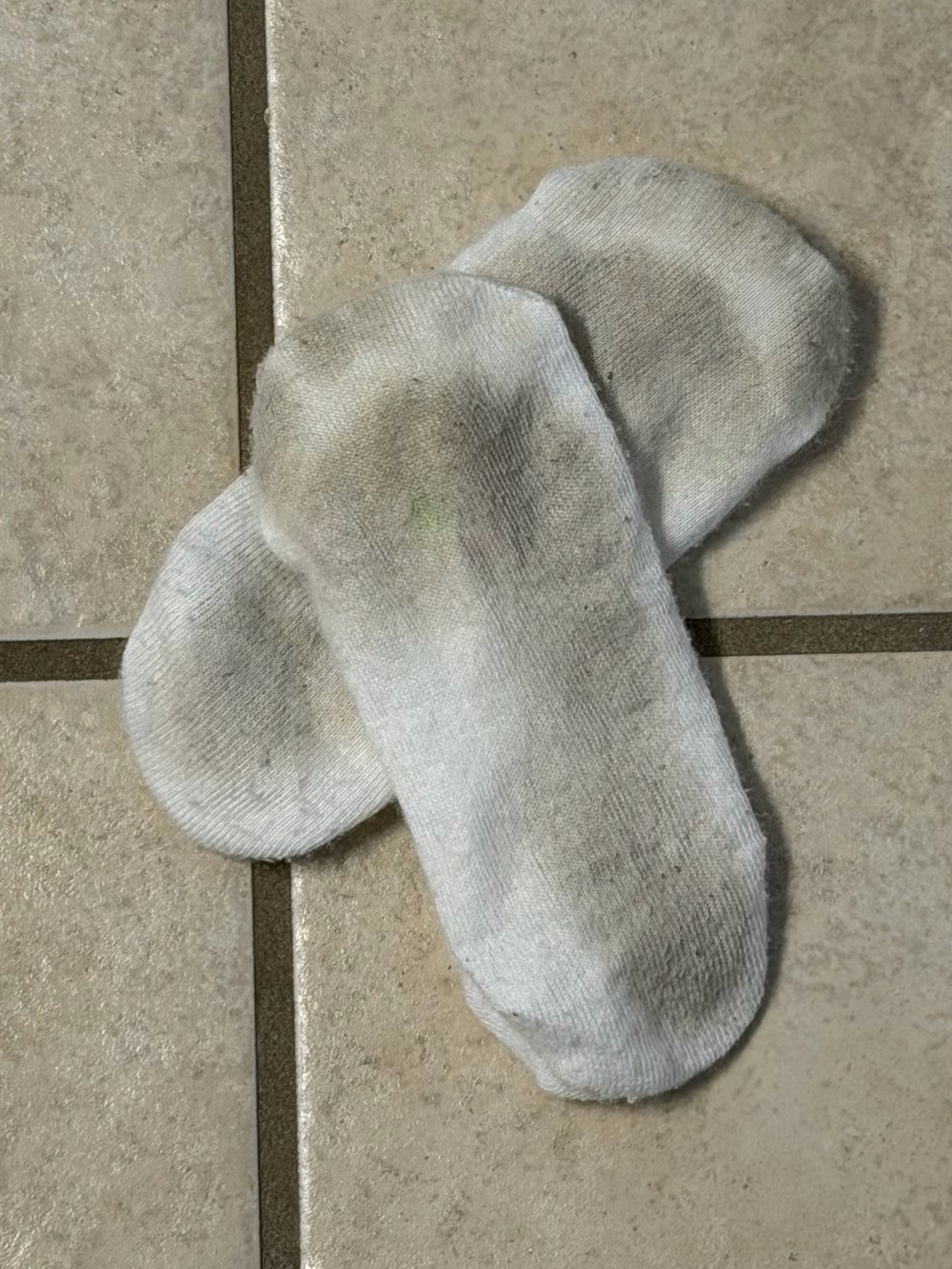 Low-Cut No-Show Women's Socks - White
